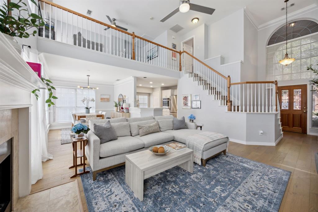 14624 Stratford Court Property Photo