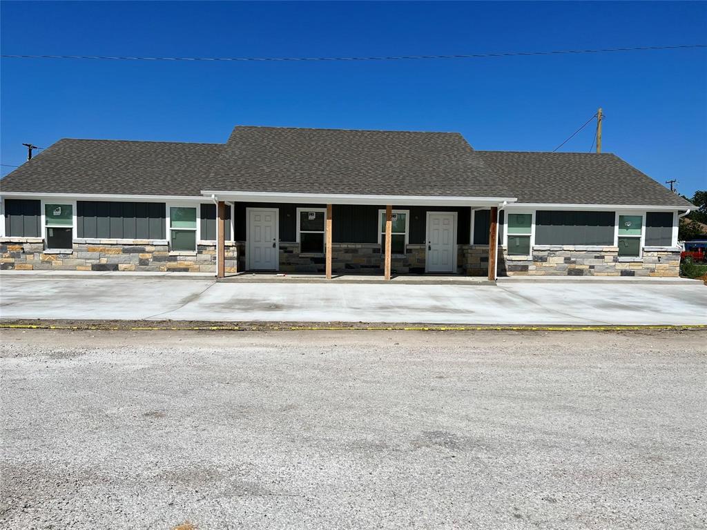 109,111 S Front Street Property Photo