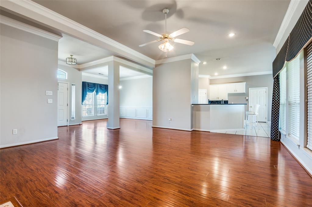 8934 Colonial Drive Property Photo 3