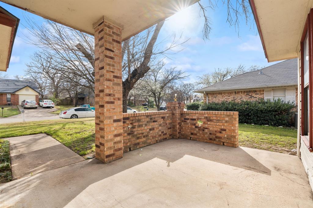 2901 Anysa Lane Property Photo