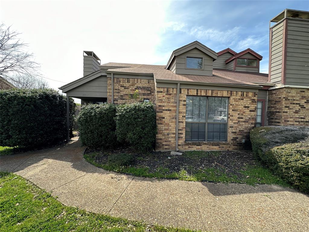 2825 Stonycroft Property Photo