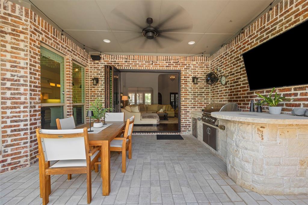 6645 Silver Stream Lane Property Photo