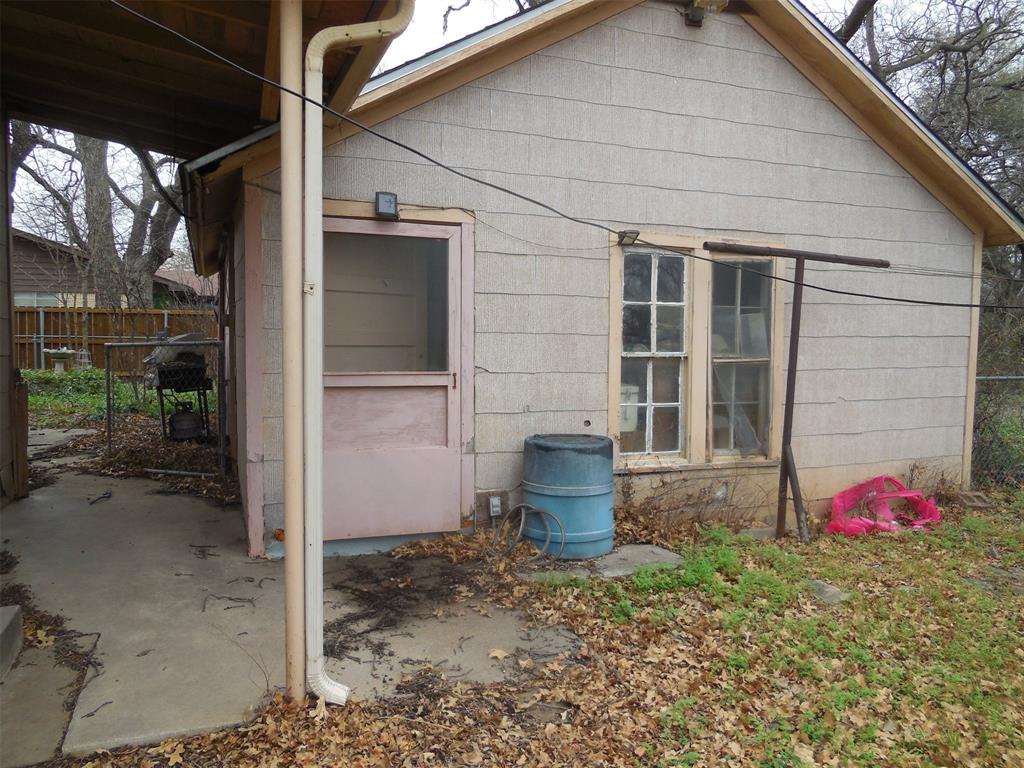 610 W Main Street Property Photo 12