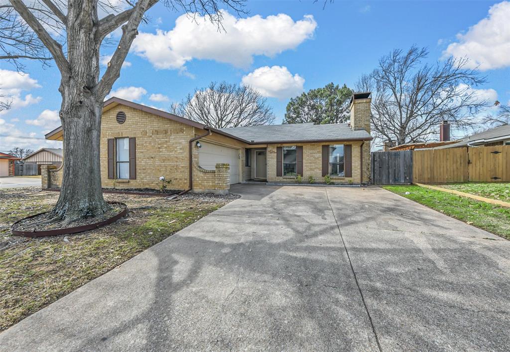 2901 Woodbridge Drive Property Photo