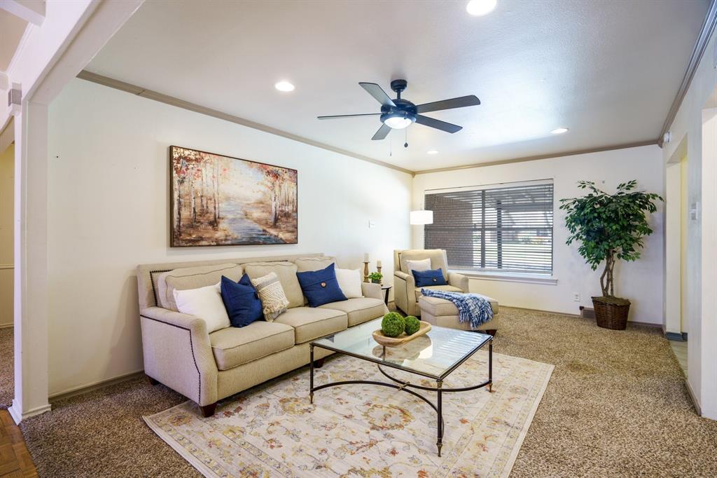 1209 Cherrywood Drive Property Photo 2