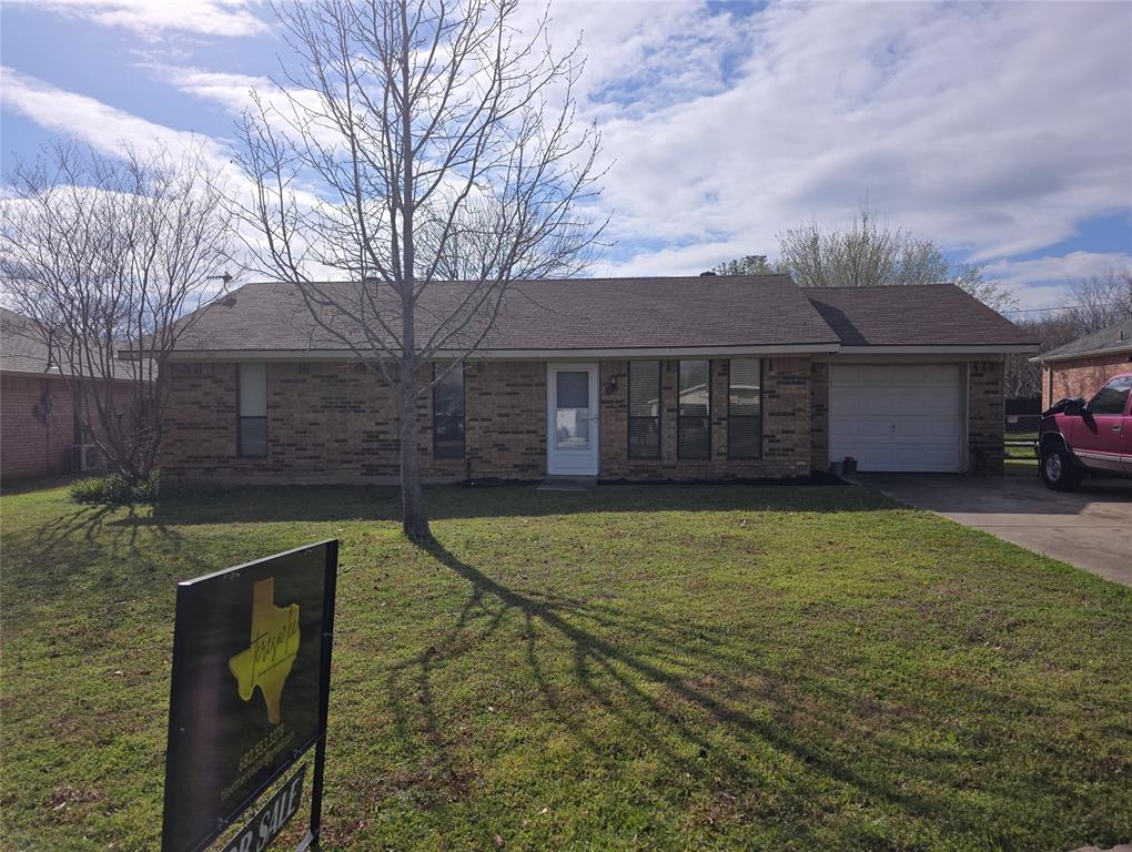 1812 Oak Hill Drive Property Photo