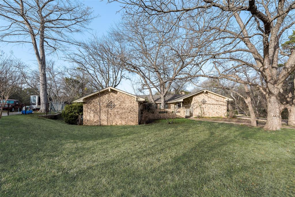 1419 Vicki Lane Property Photo