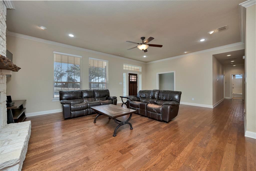 6990 Hawk Road Property Photo 8