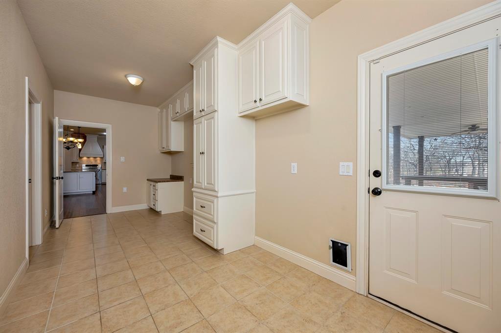 6990 Hawk Road Property Photo 25