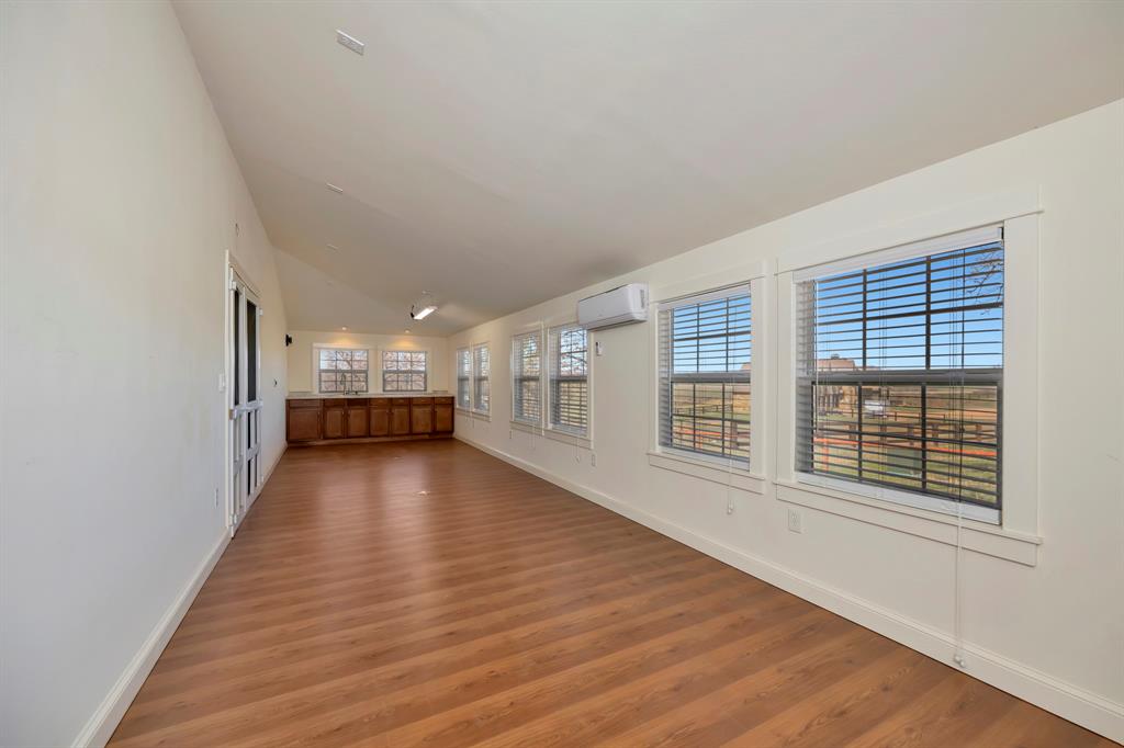 6990 Hawk Road Property Photo 37
