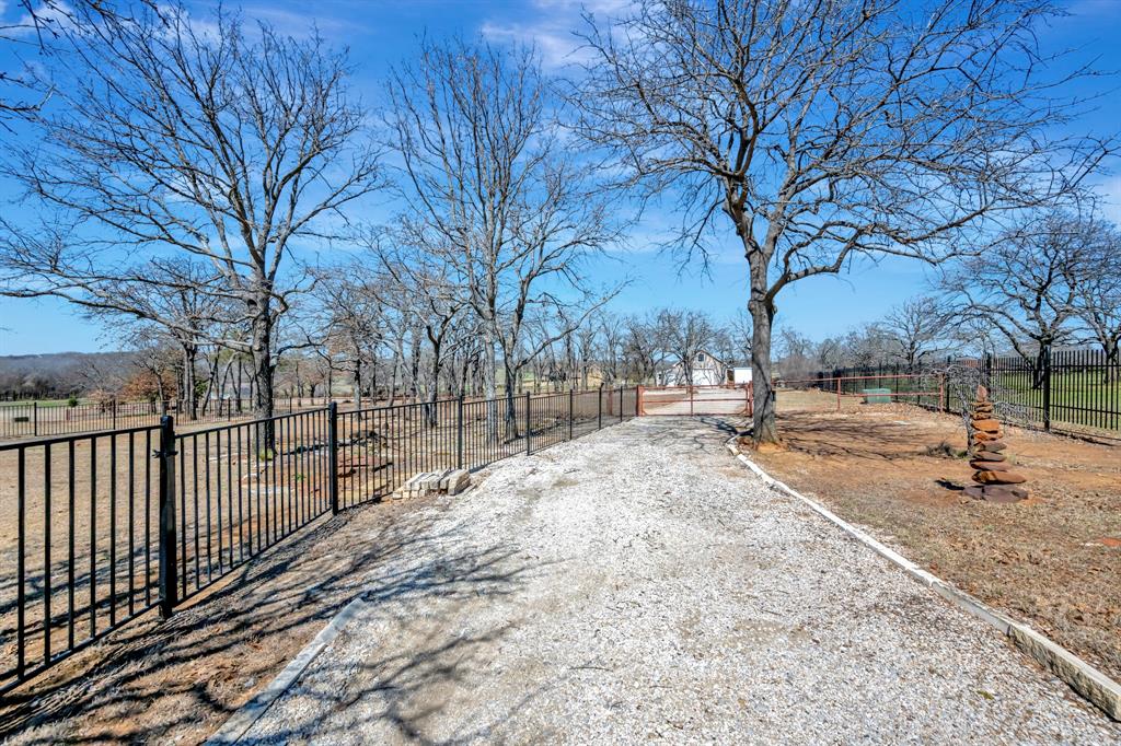 6990 Hawk Road Property Photo 39