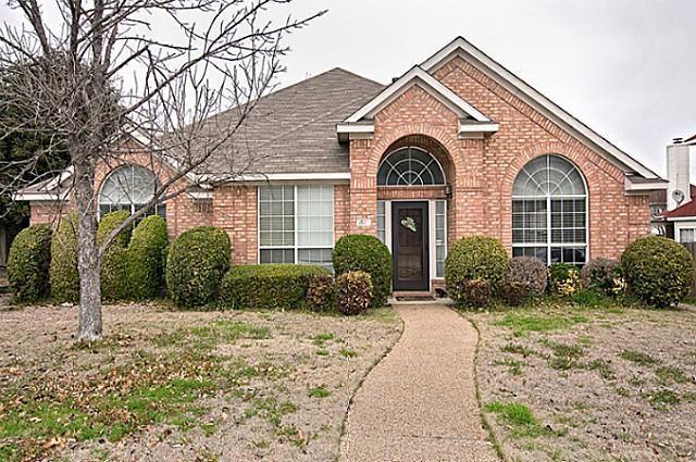 1521 Simsbury Drive Property Photo