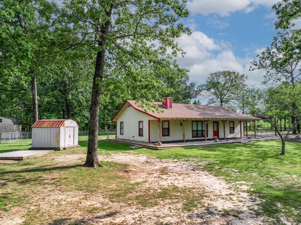 200 County Road 3635 Property Photo