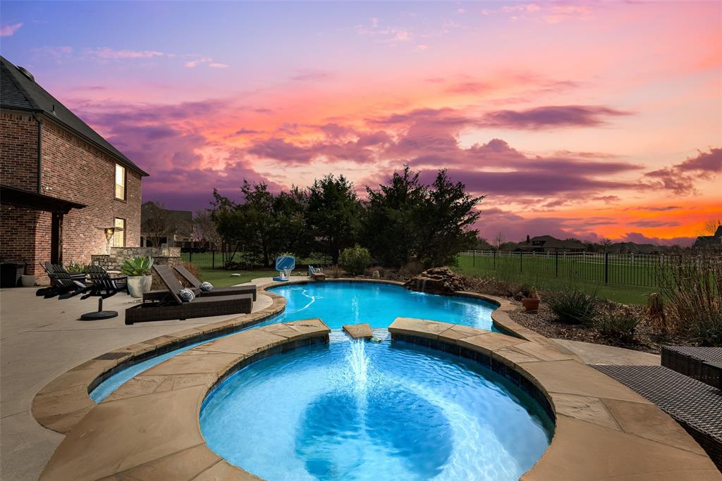 2040 Silver Hawk Court Property Photo 3