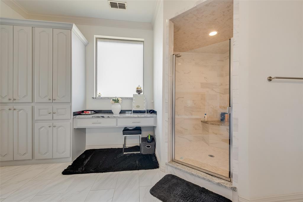 2040 Silver Hawk Court Property Photo 24