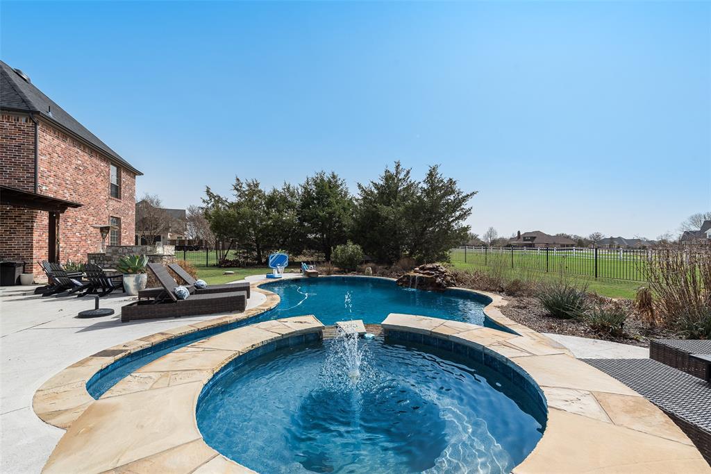 2040 Silver Hawk Court Property Photo 35
