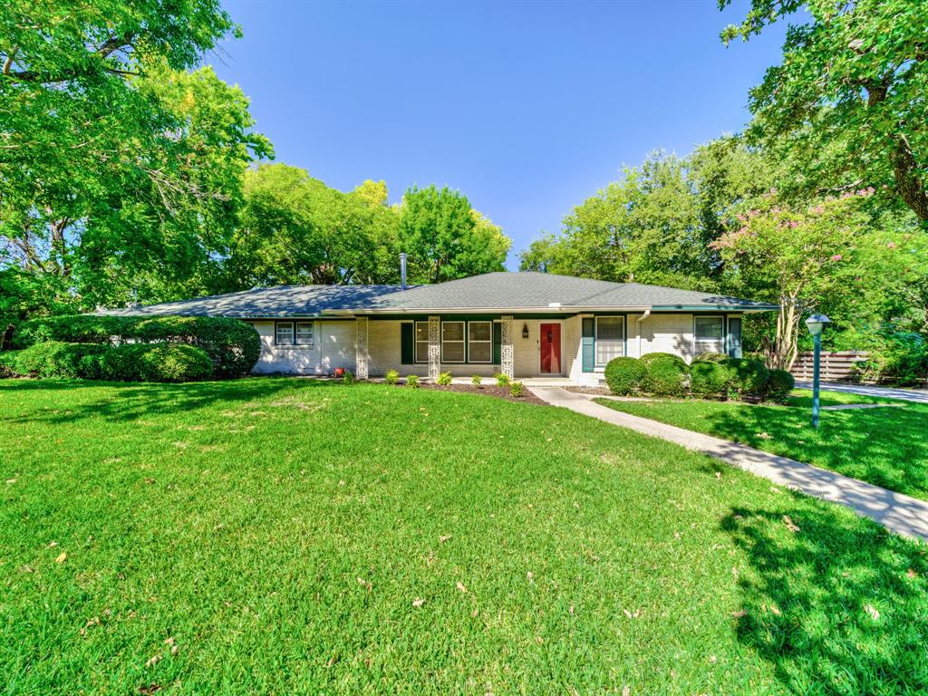 1115 Emerson Lane Property Photo