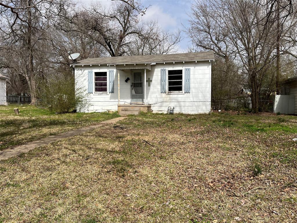 2105 E Price Street Property Photo