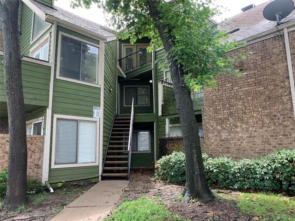 9803 Walnut Street Property Photo