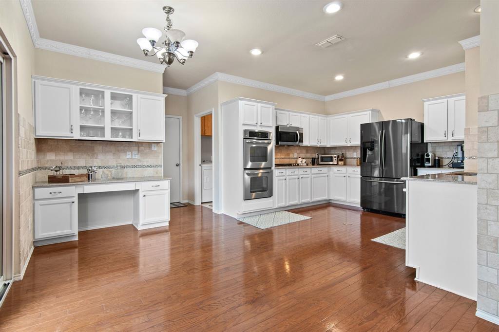 8816 Golden Sunset Trail Property Photo