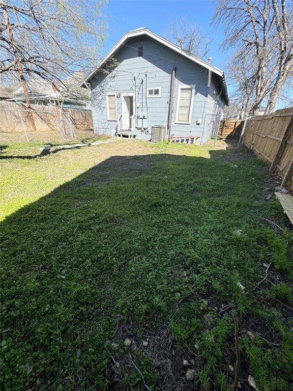 2303 Prospect Avenue 2 Property Photo 9