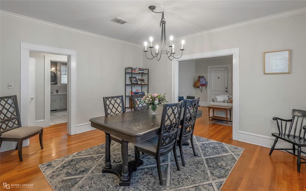 624 Oneonta Street Property Photo 12