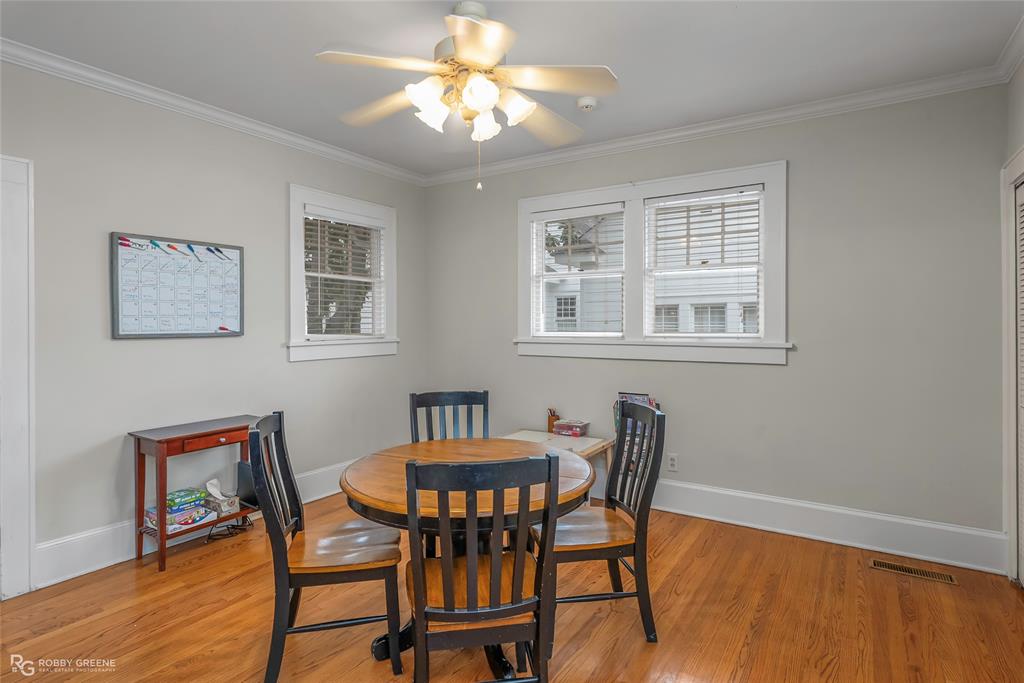 624 Oneonta Street Property Photo 21