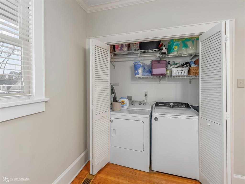 624 Oneonta Street Property Photo 33