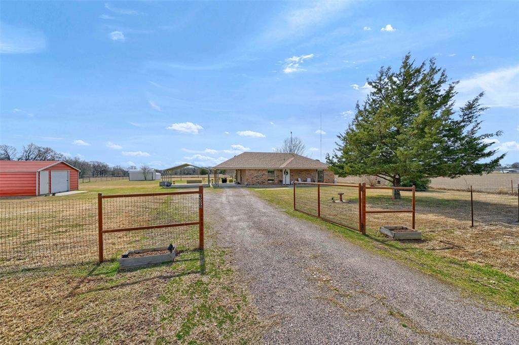 406 Cedar Crest Property Photo