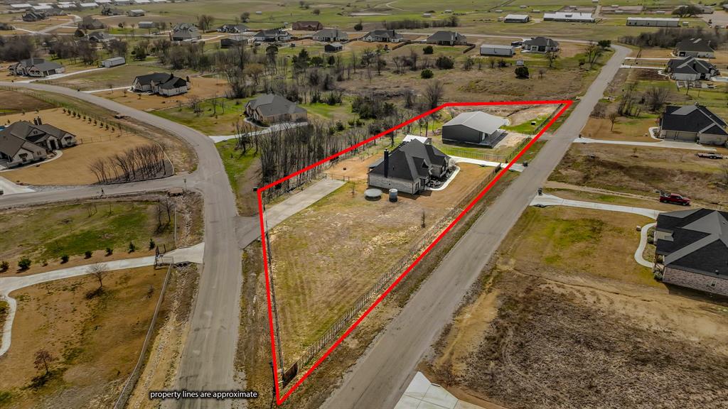 2000 Pinnell Property Photo