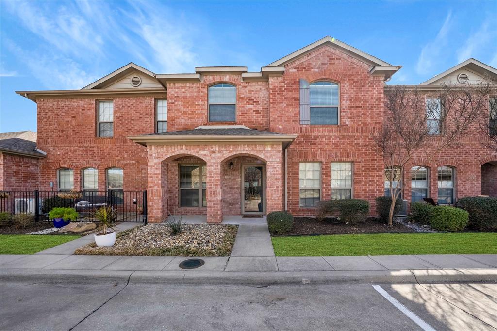 575 S Virginia Hills Drive Property Photo