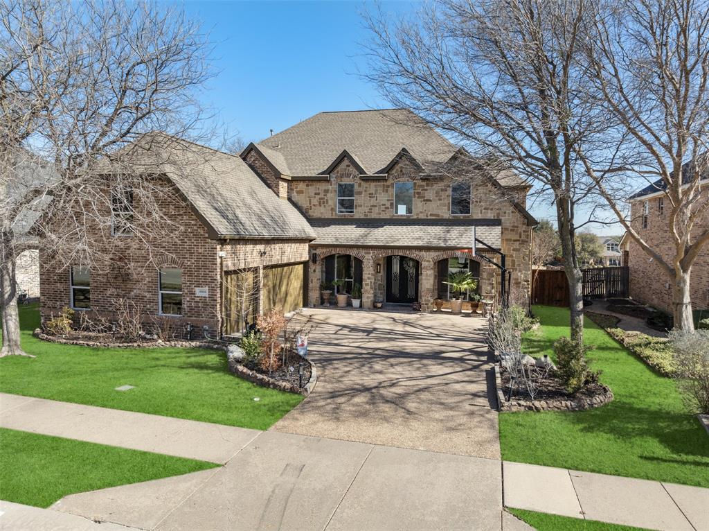 6916 Ravenwood Drive Property Photo