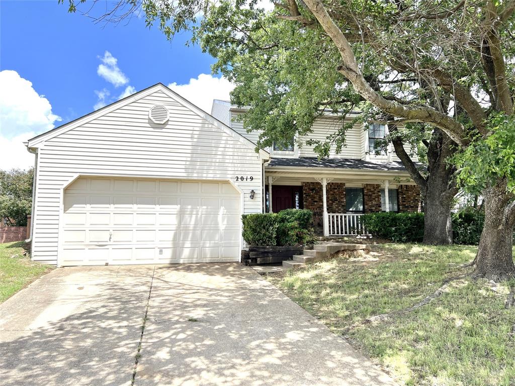 2019 Longmeadow Court Property Photo