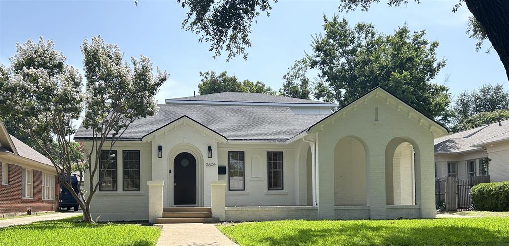 2609 Greene Avenue Property Photo