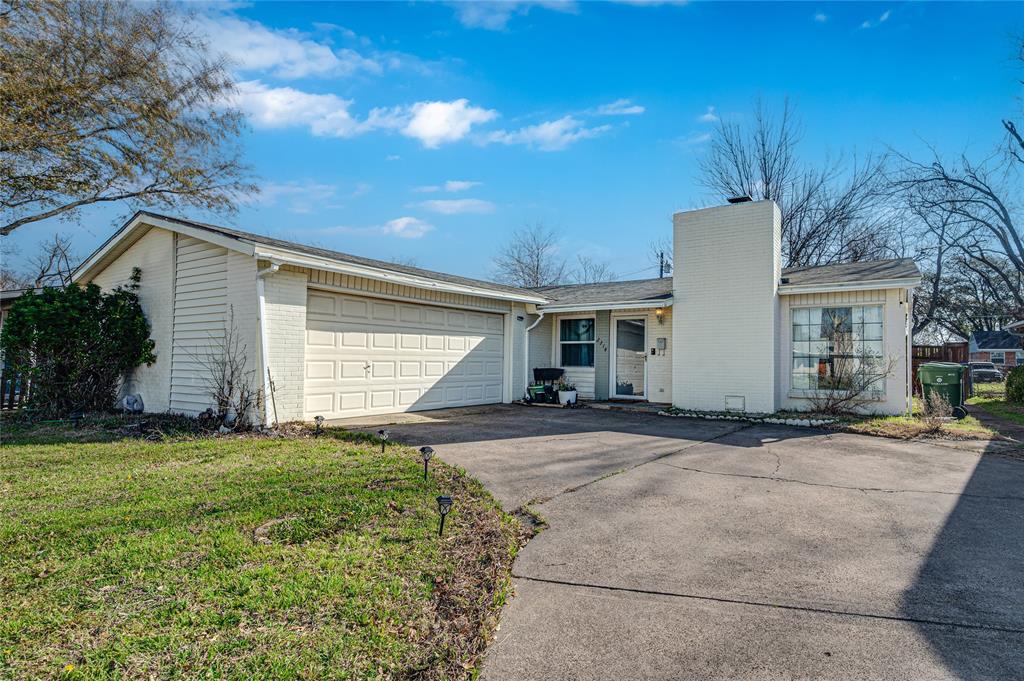 2314 Nottingham Drive Property Photo