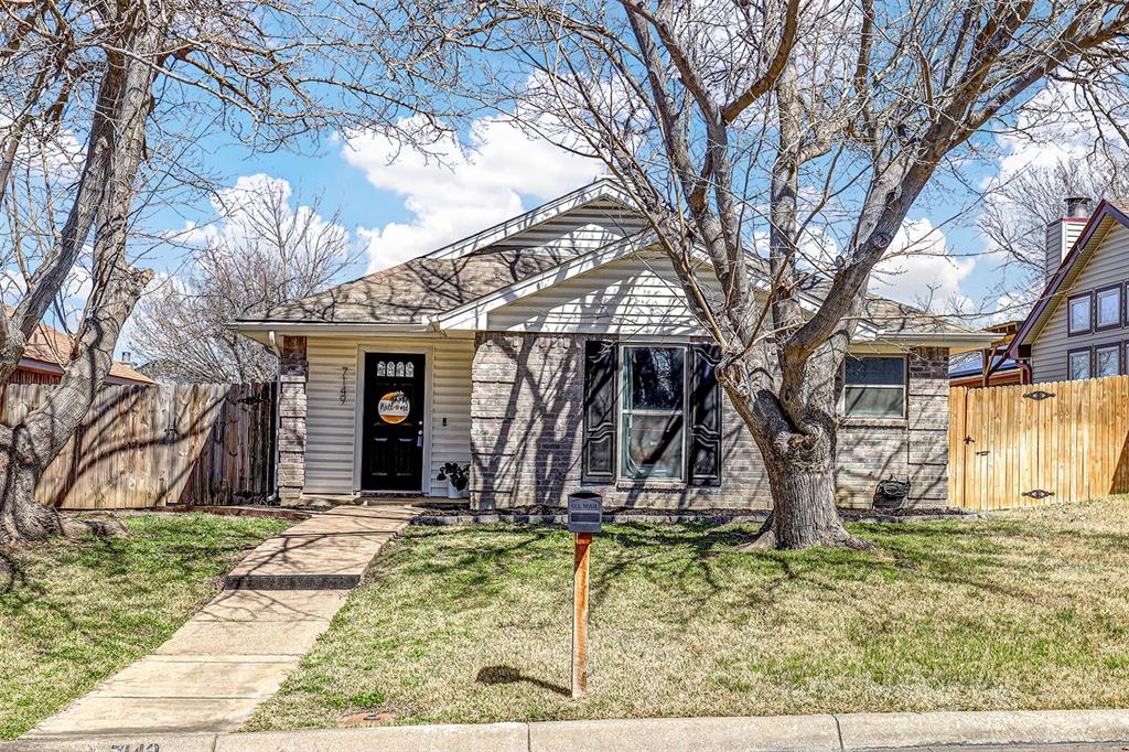 7149 Fire Hill Drive Property Photo