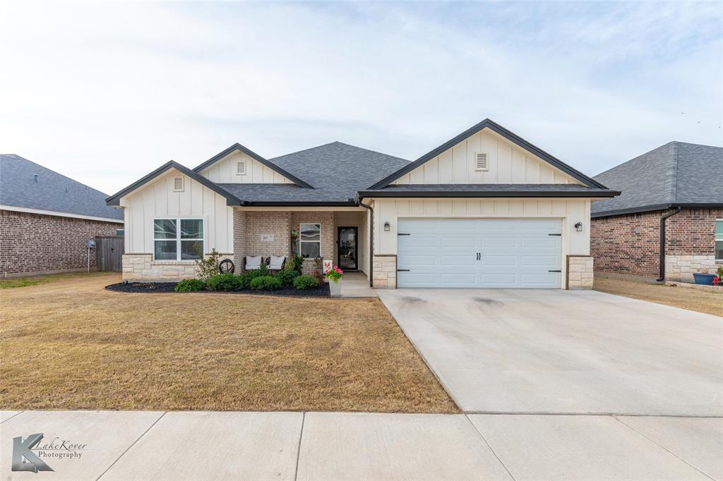307 Sophia Lane Property Photo
