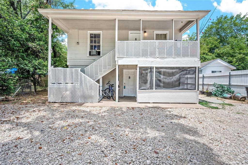 821 Bond Street Property Photo