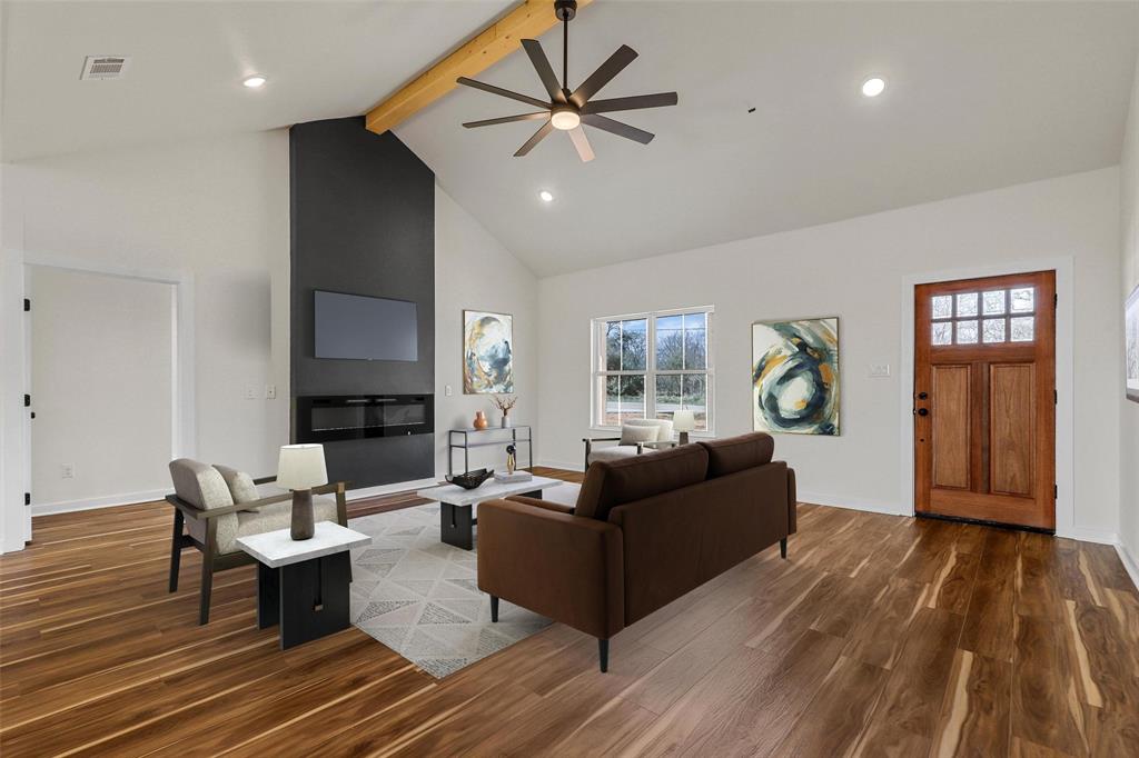 119 Bush Drive Property Photo