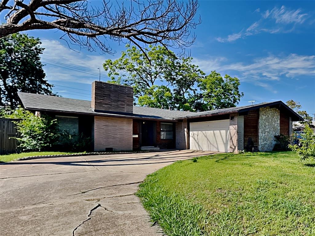 Chapel Hill Preparatory Real Estate Listings Main Image