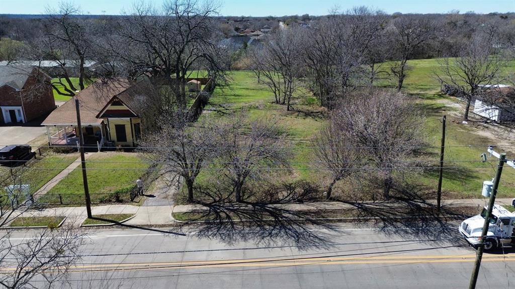 307 N Dallas Avenue Property Photo
