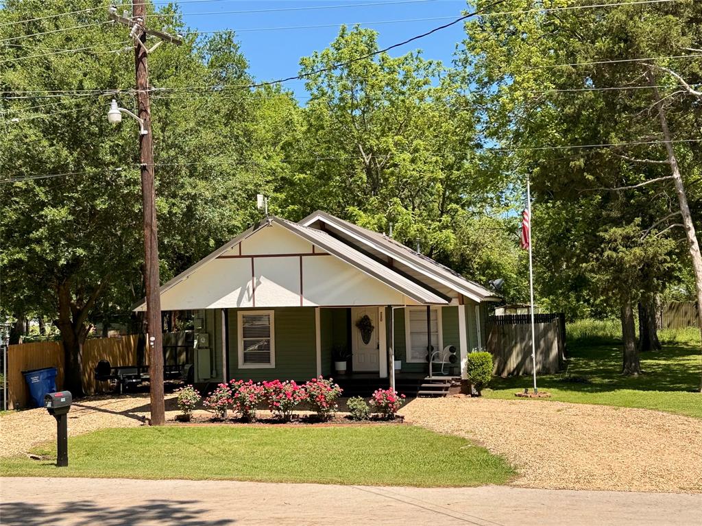 710 W Hill Street Property Photo