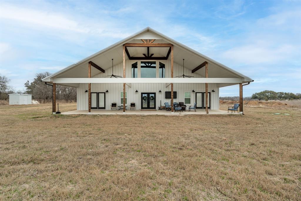 334 Private Road 2483 Property Photo