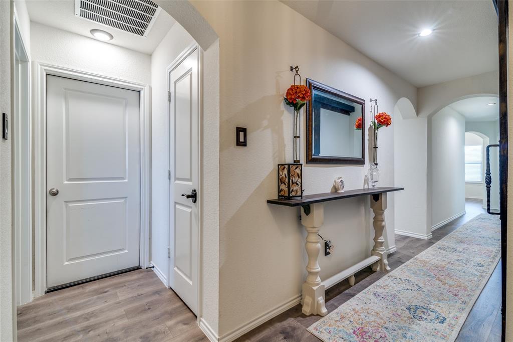 2423 Karnack Drive Property Photo 8