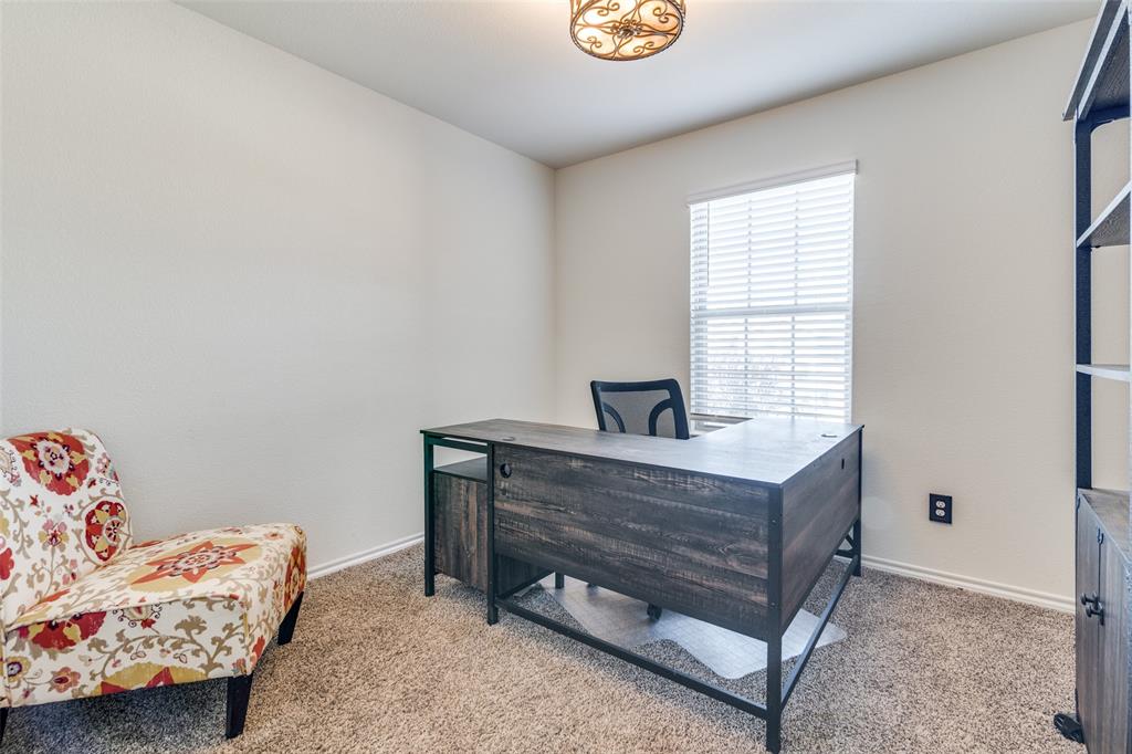 2423 Karnack Drive Property Photo 14