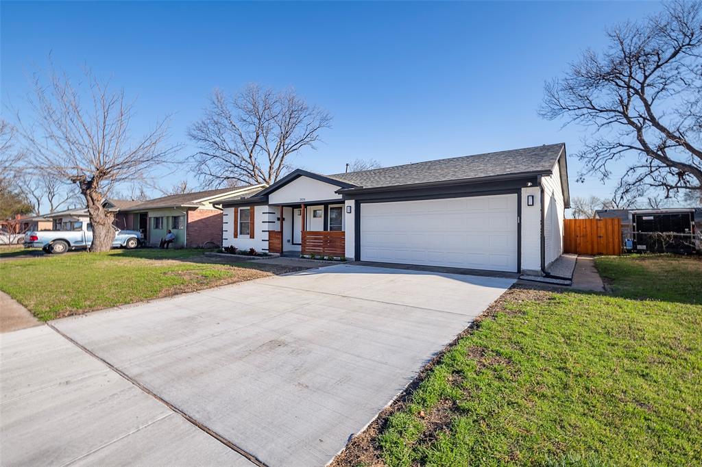 2826 Sanders Drive Property Photo 1