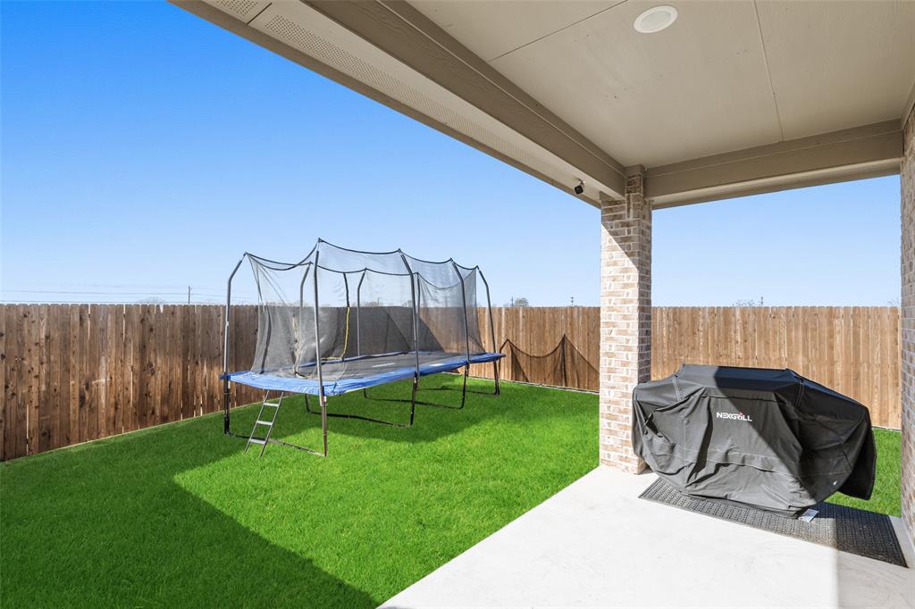 7101 Crepe Myrtle Avenue Property Photo 34