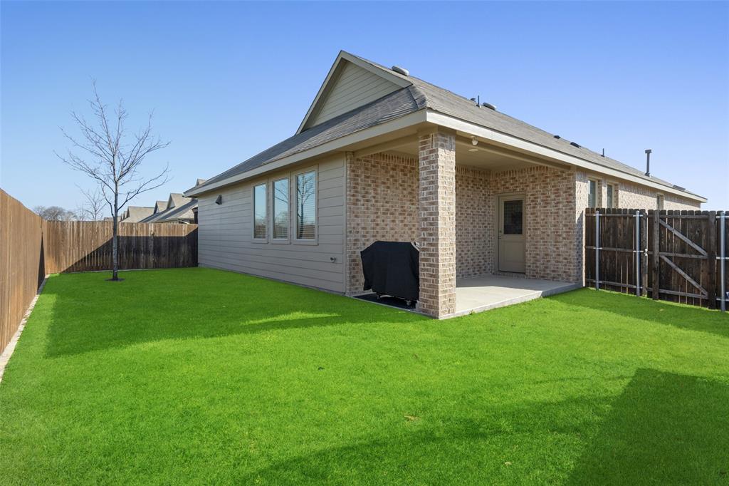 7101 Crepe Myrtle Avenue Property Photo 36