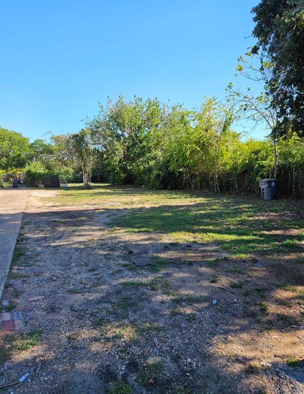 2714 Swanson Court Property Photo