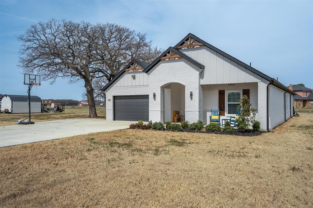 8652 Page Lane Property Photo